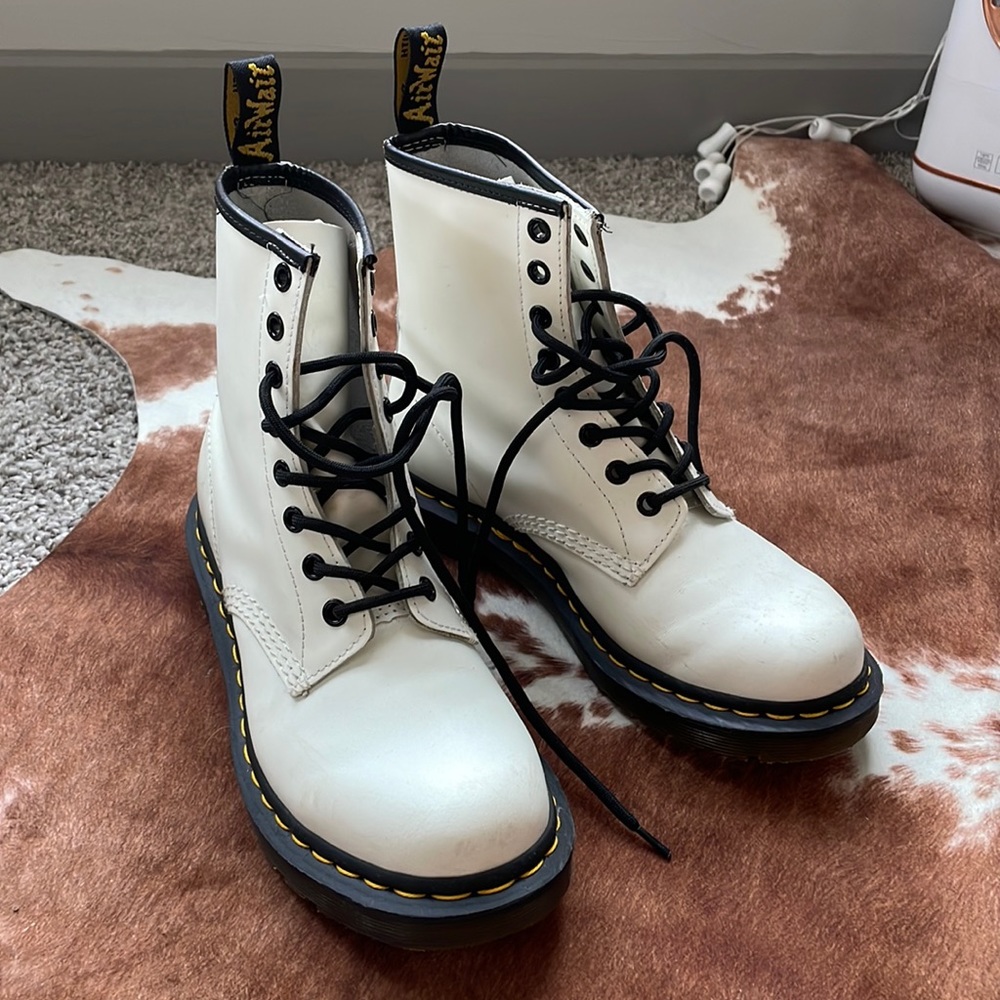 Dr. Martens Boots BRAND NEW!